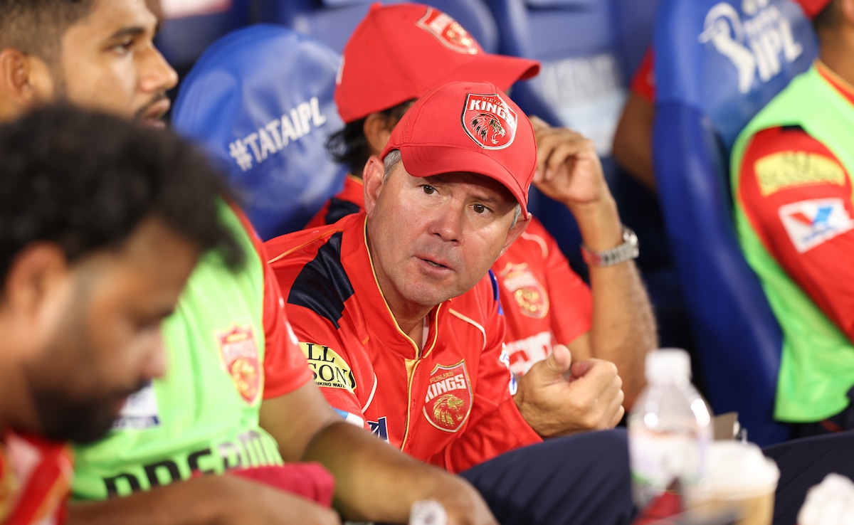 9rv9r3t4_ricky-ponting-bcci_625x300_16_April_25.jpg