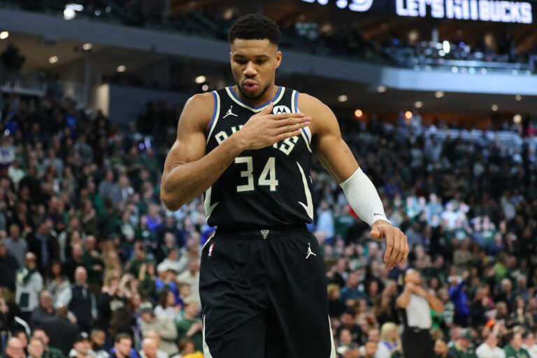 bucks.jpg