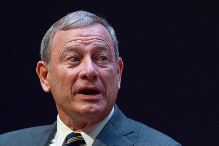 chief-justice-john-roberts.jpg