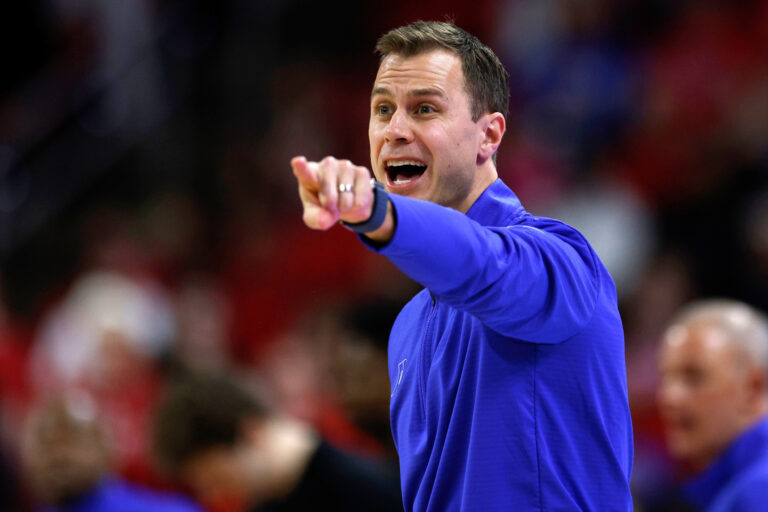 duke-blue-devils-jon-scheyer.jpg