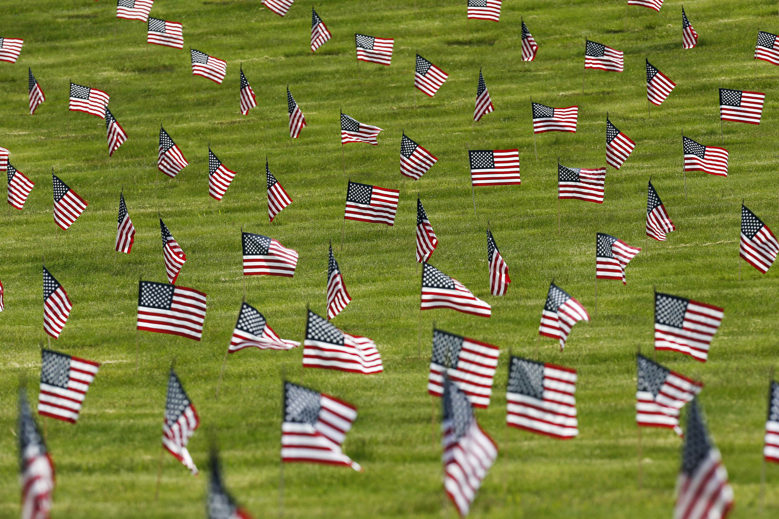 massachusetts-vets-cemetery-flags.jpg