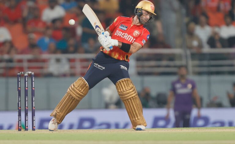 npkifb14_glenn-maxwell-bcci_625x300_16_April_25.jpg