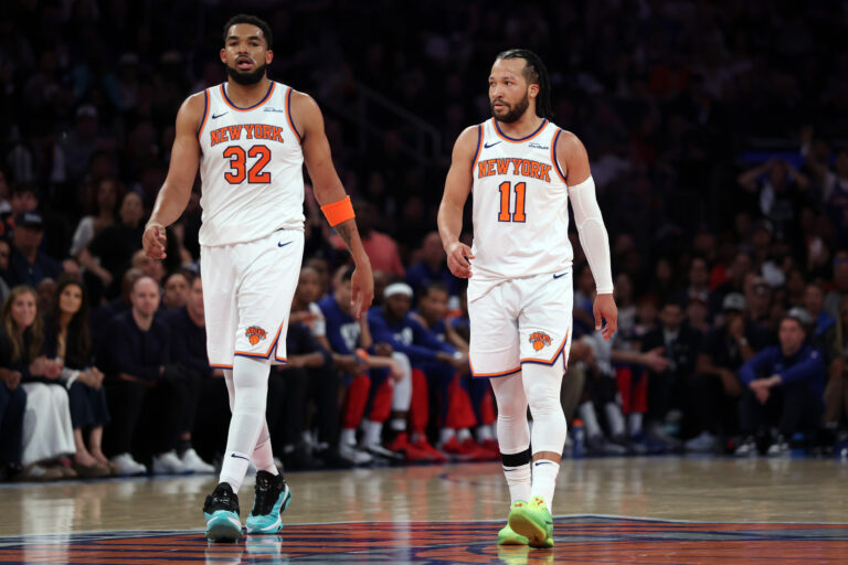 karl-anthony-towns-jalen-brunson.jpg