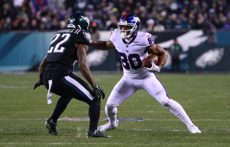 victor-cruz.jpg
