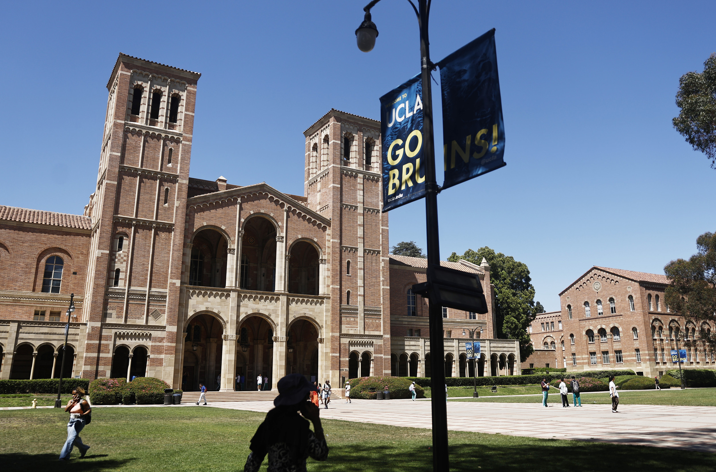 judge-orders-some-ucla-funding-restored.jpg