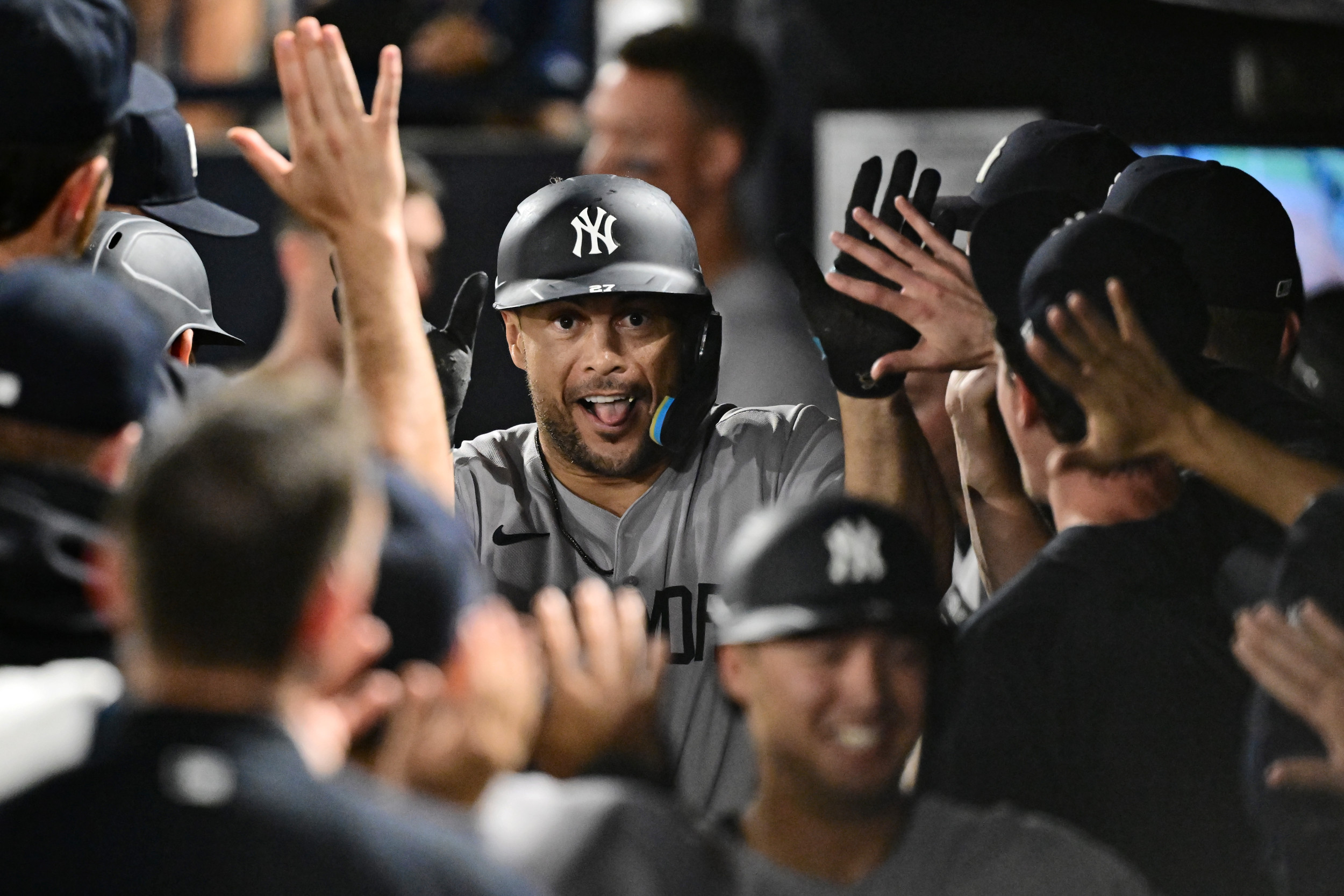 new-york-yankees-slugger-giancarlo-stanton.jpg
