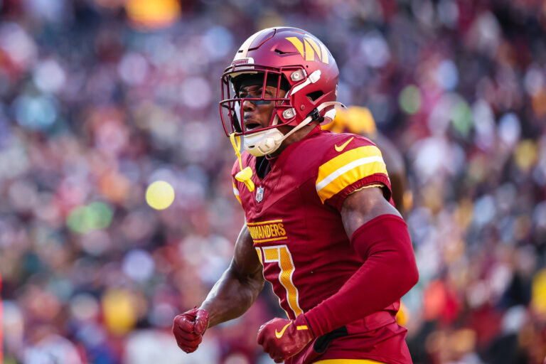 terry-mclaurin-17-washington-commanders.jpg