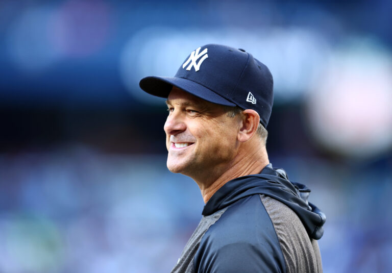 yankees-manager-aaron-boone.jpg