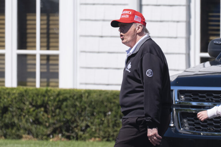 gun-discovered-while-trump-played-golf.jpg