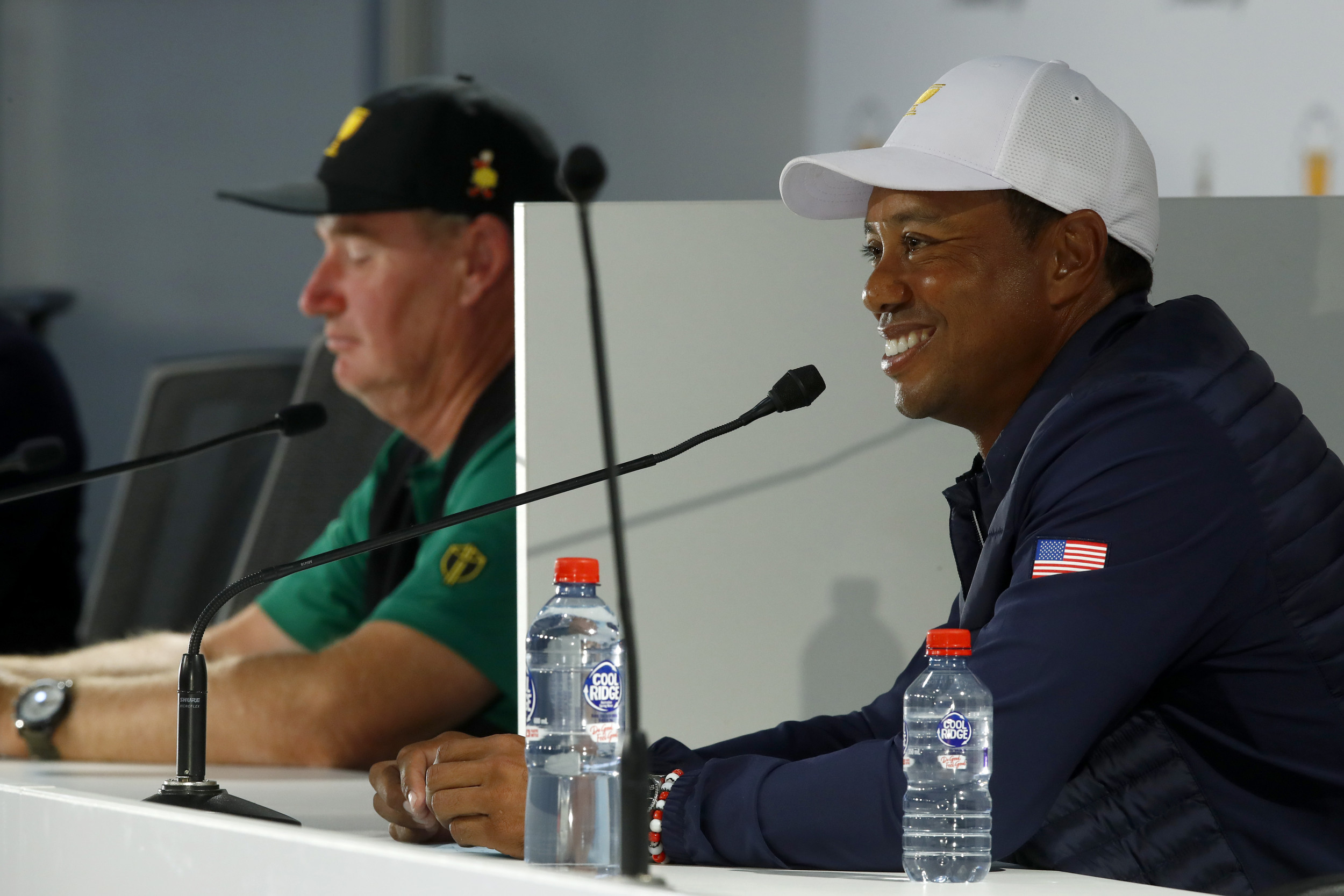 tiger-woods-ernie-els.jpg